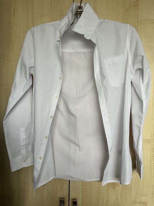 Белая рубашка фирма NEXT школьная
