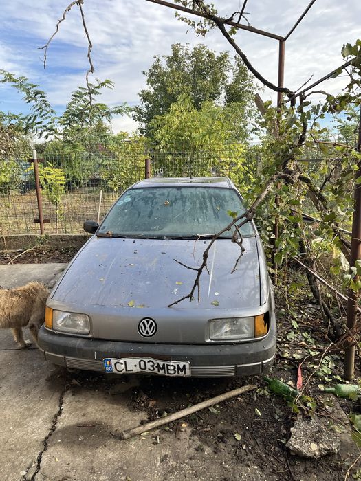 VOLKSWAGEN Passat GLS sedan 1991