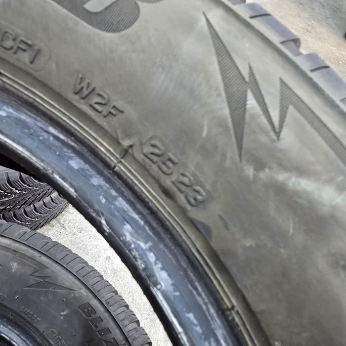 2x 215/60/16 M+S BRIDGESTONE 2023 Stare excelentă
