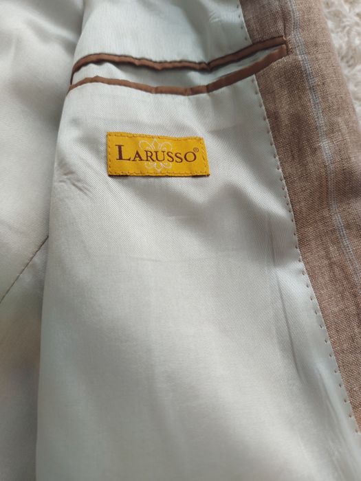 Sacou în ,de barbati, în stare foarte buna