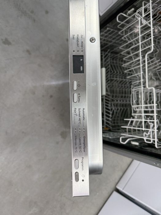 Съдомиялна  Miele за вграждане MIELE