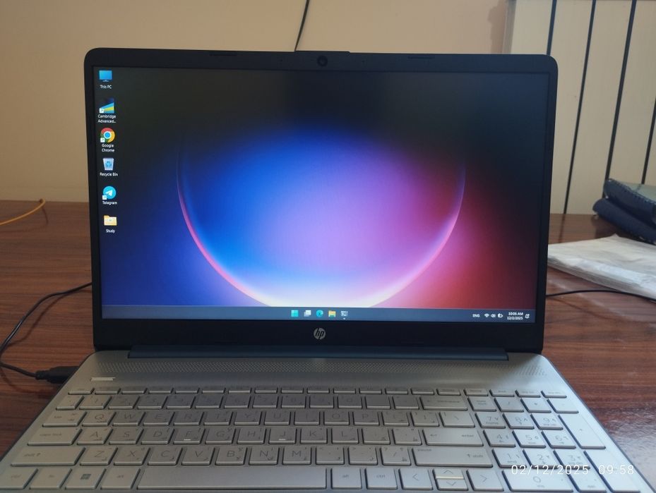 “HP 15 | Ryzen 5 5625U | 8GB RAM | 512GB SSD | Full HD”