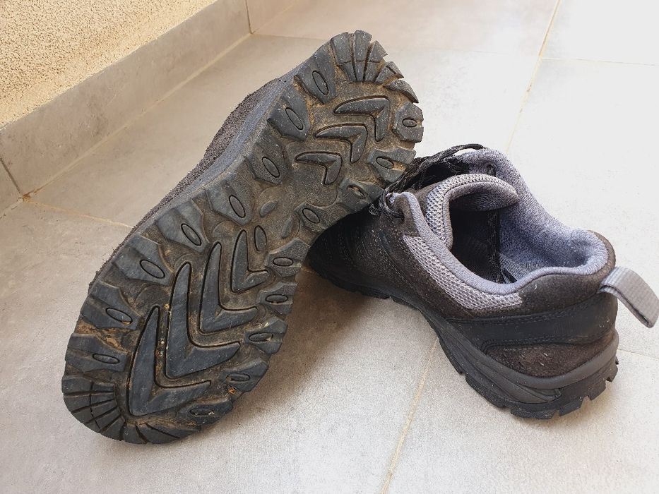 Pantofi drumeție lotto nr 40