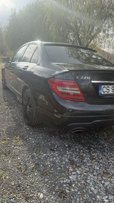 Mercedes - Benz  c class w204 Facelift 2013.09