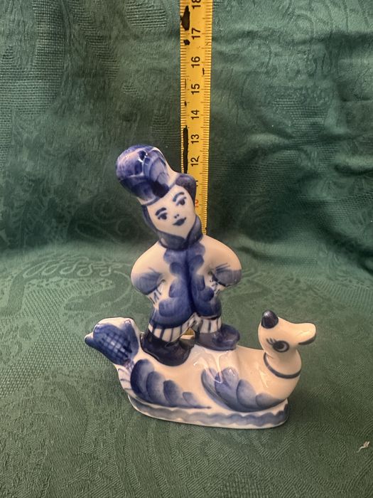 Руски фигурки/статуетки Гжел/Гжель