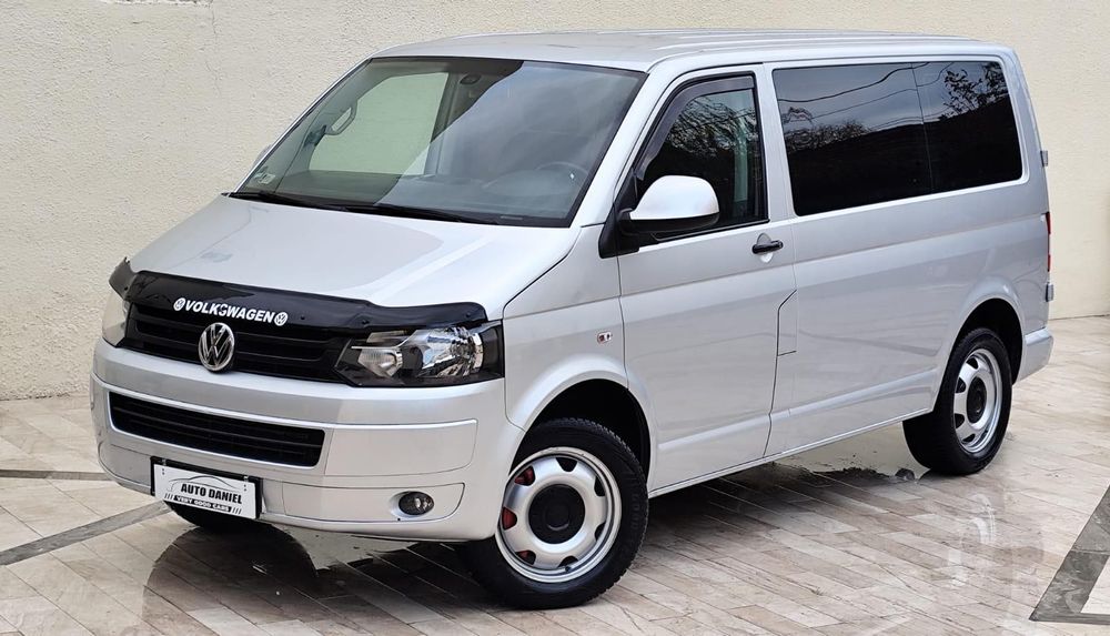 Volkswagen Caravelle VW 2.0 TDi 140 Cp 2014 Euro 5 8 locuri Rate Livrare Garantie