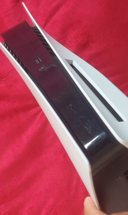 Ps 5 сатылады жағдайы өте жақсы тек уйде устағанмын для себя