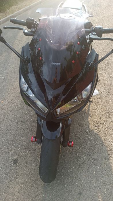 Vând Kawasaki Z1000 sx