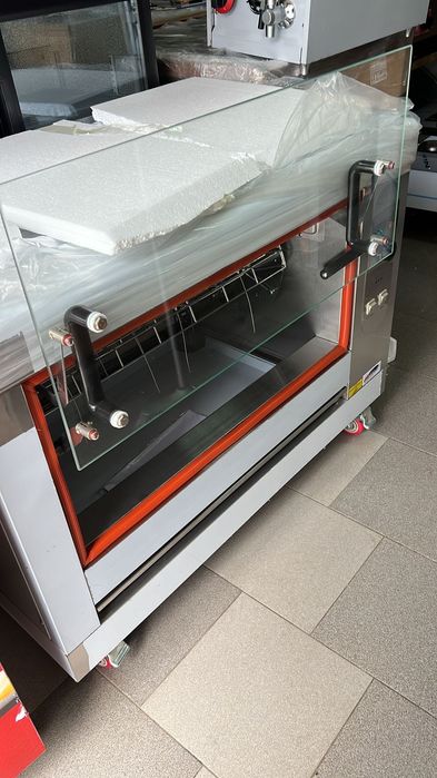 Rotisor de pui pe gaz