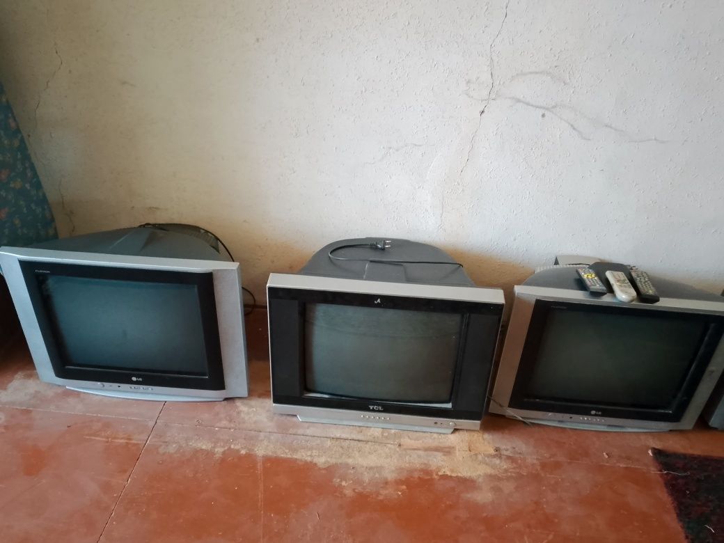 Televizor hammasi ishlaydi