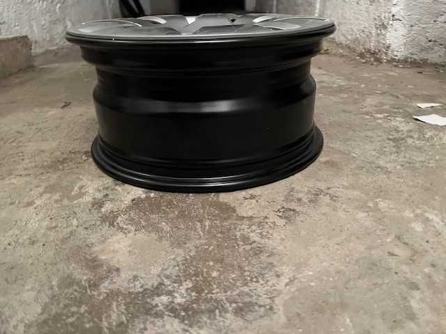 Jante originale Audi A4 (7Jx16 ET39 pt. 225/55 R16)