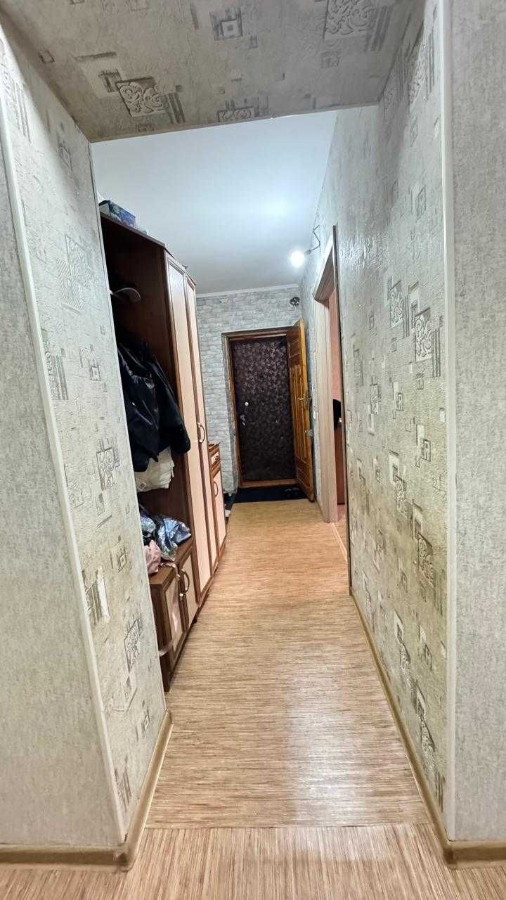 Продам 2-комнатную квартиру, кирпичный дом, ЦЕНТР