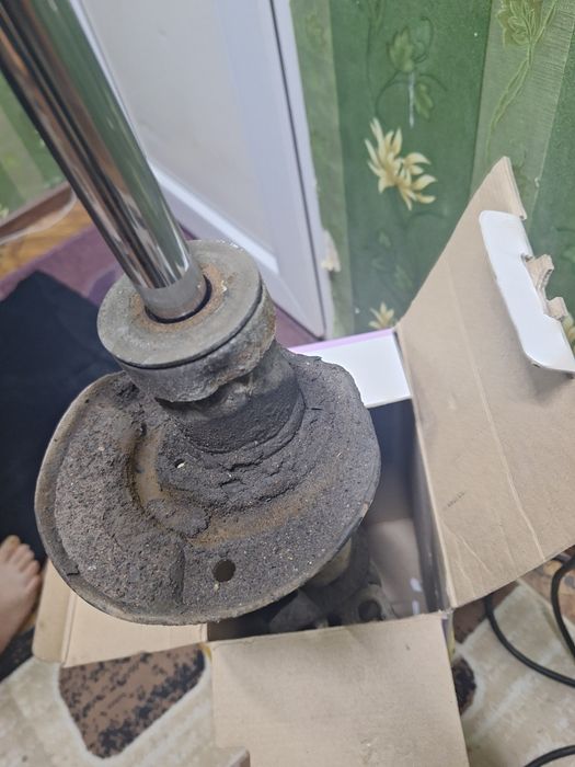 Продам стойки приора