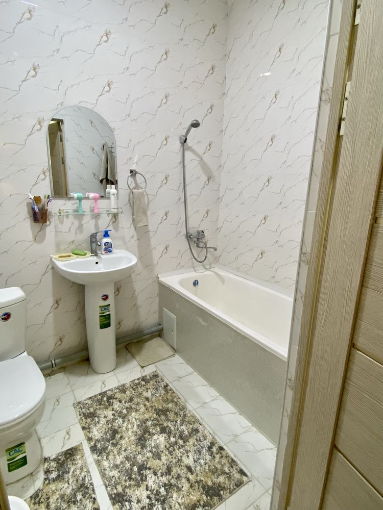 Продается квартира в новостройке с евро ремонтом и техникой, 650$ квм.