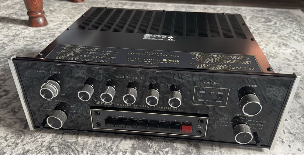 McIntosh MA-6200