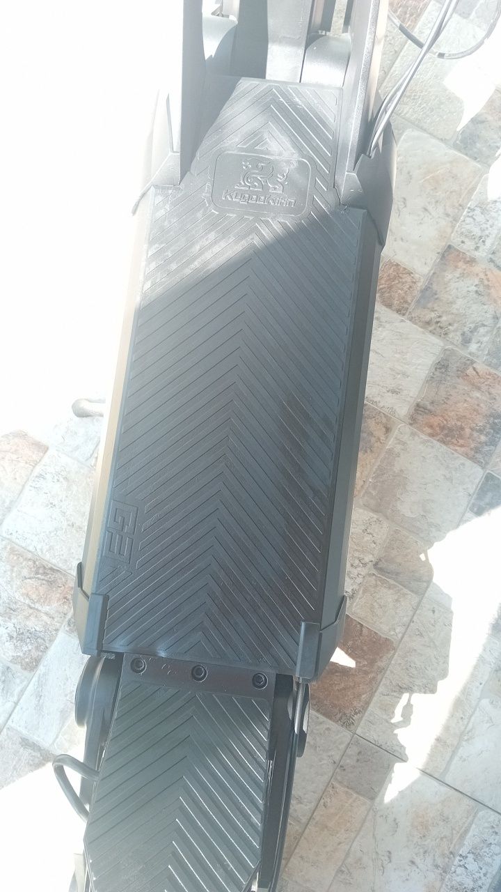 Trotineta electrica 1200W Kukirin G3 - Nu G2