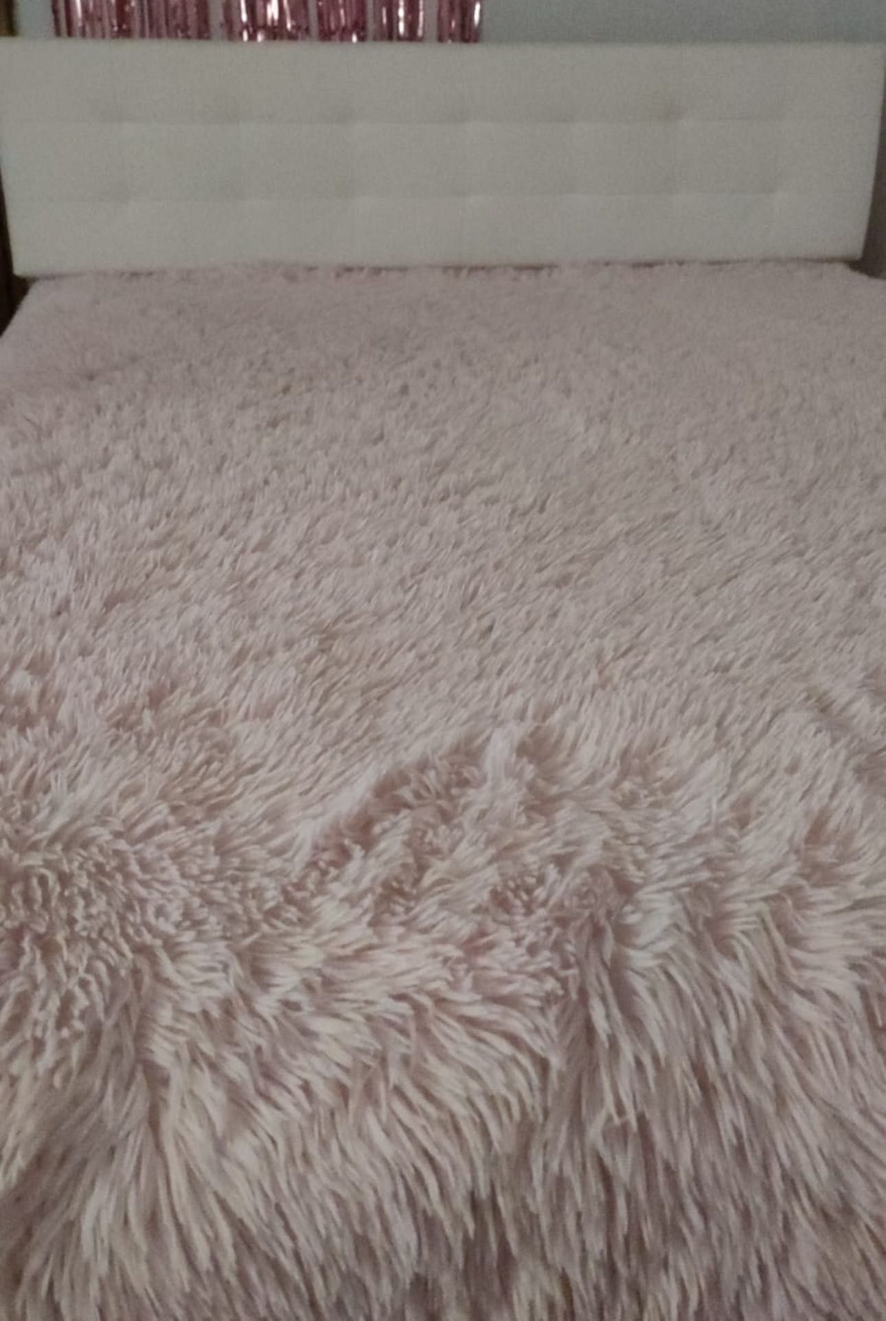 Pat dormitor cu tăblie tapițată din piele 160x200 +saltea