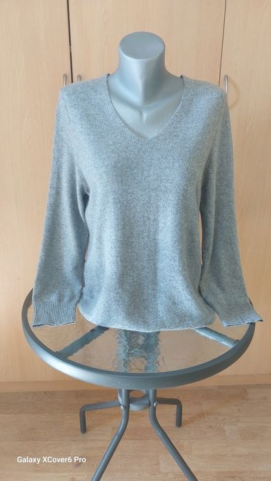 Пуловер C&А. 100%кашмир. размер L.