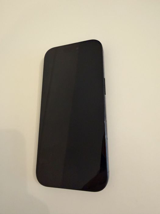 Iphone 16 pro black