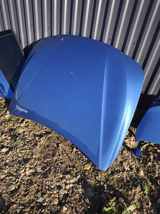 Capota motor diverse culori Bmw seria 3 f30 f31 Bmw 318 320d 330d 335d