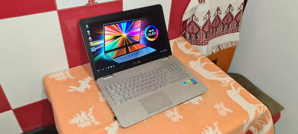 ASUS i7 cu 8 gb ram = 500 lei