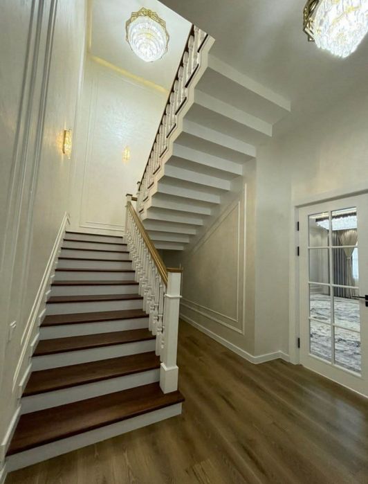 Продается танхаус шикарний элитний