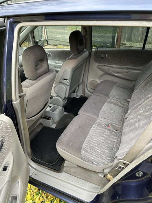 Vând Mazda Premacy 1.9