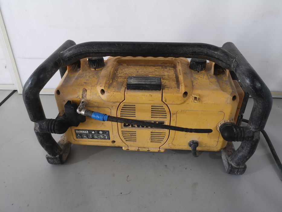 Радио - Dewalt DC013