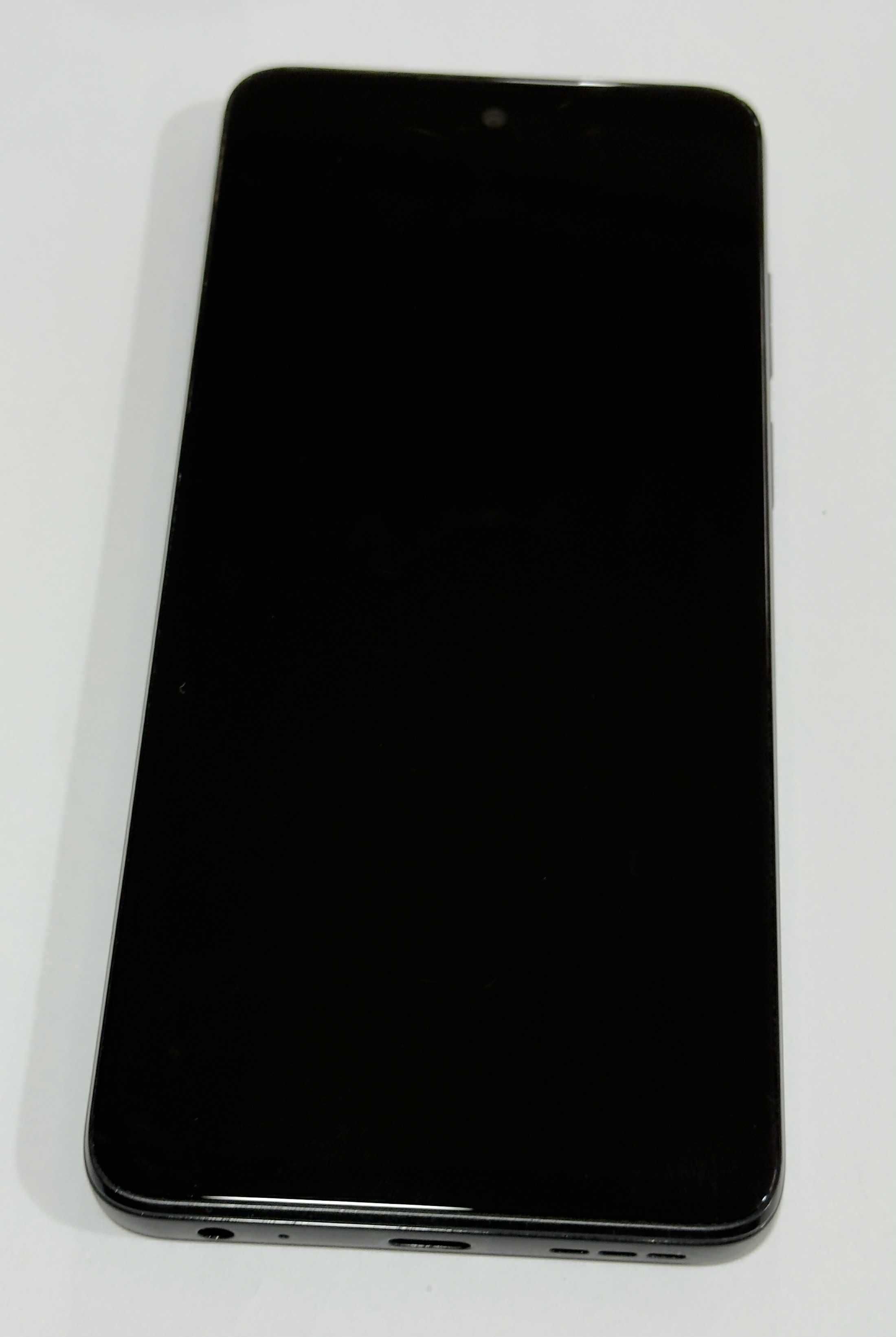 Продавам Motorola G32 128gb