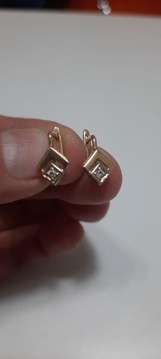 Детские золотые серьги