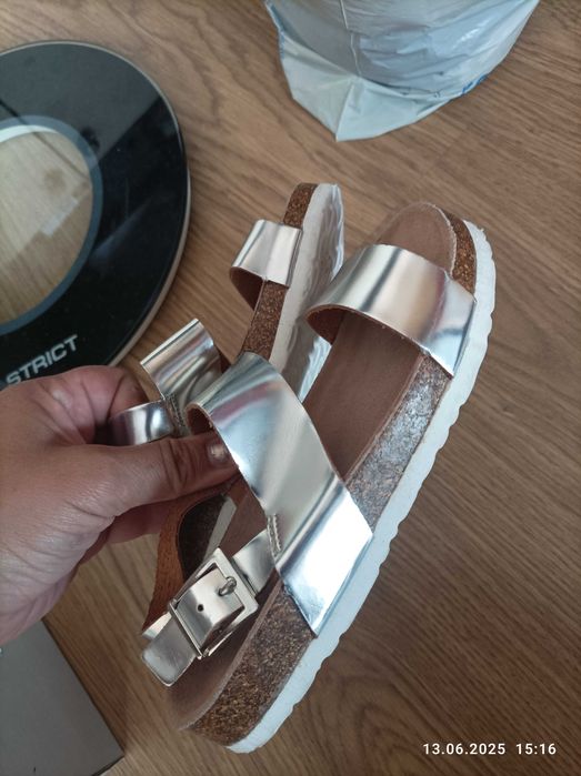 Нови Сандали 32н за момиче