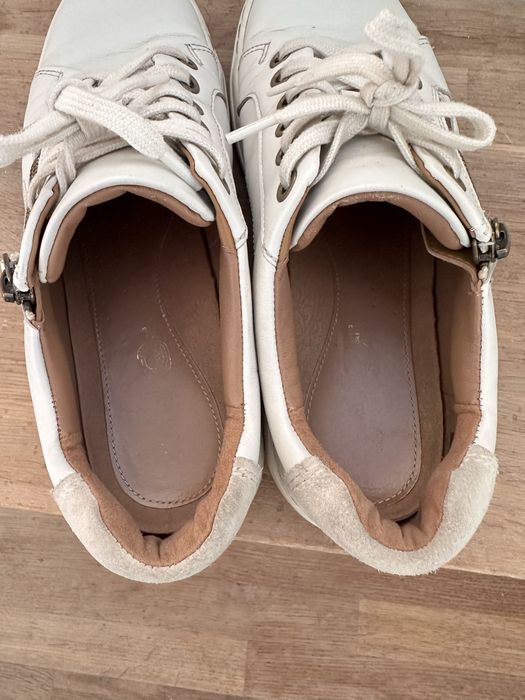 Маркови маратонки Clarks естествена кожа