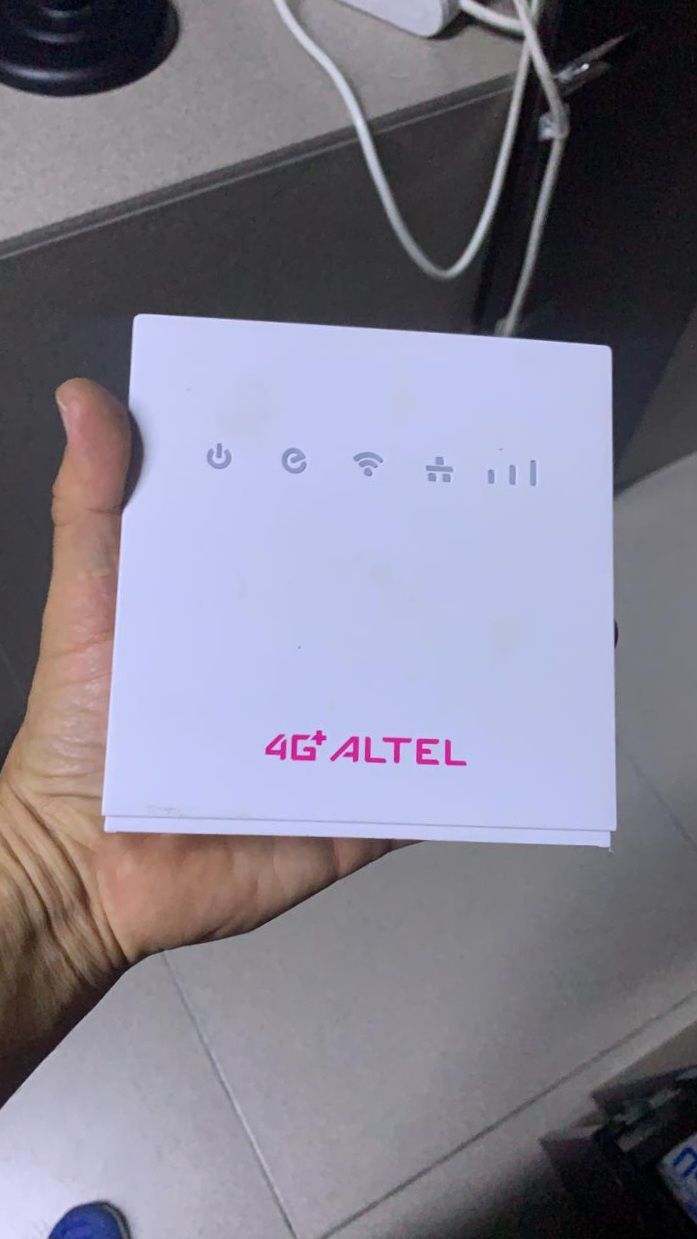 Б/у билайн алтел актив  4G+ до 150 мб.сек роутер модем вайфай wifi