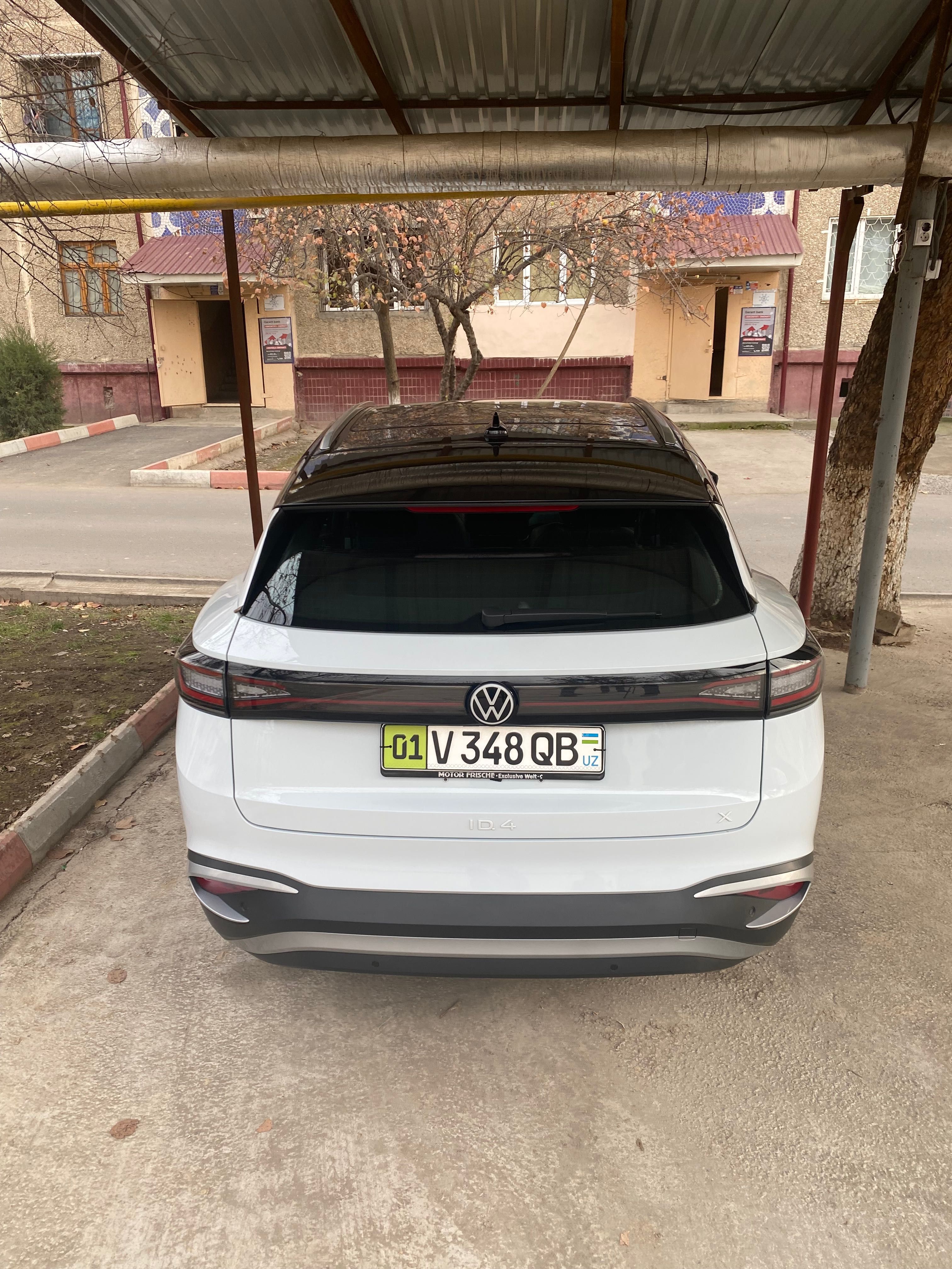 Продаю электромобиль Volkswagen pure +