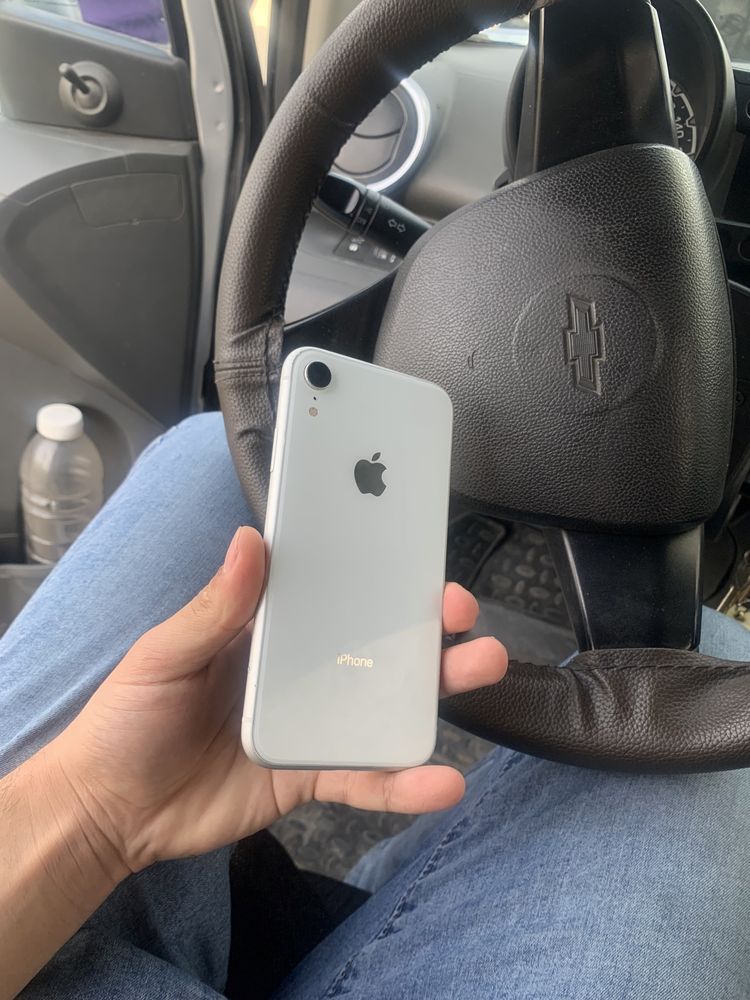 Iphone XR soliladi ochilmagan 128