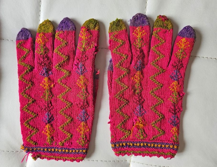 Автентична носия пълен комплект. Сребърни пафти и тепелък. Салтамарка