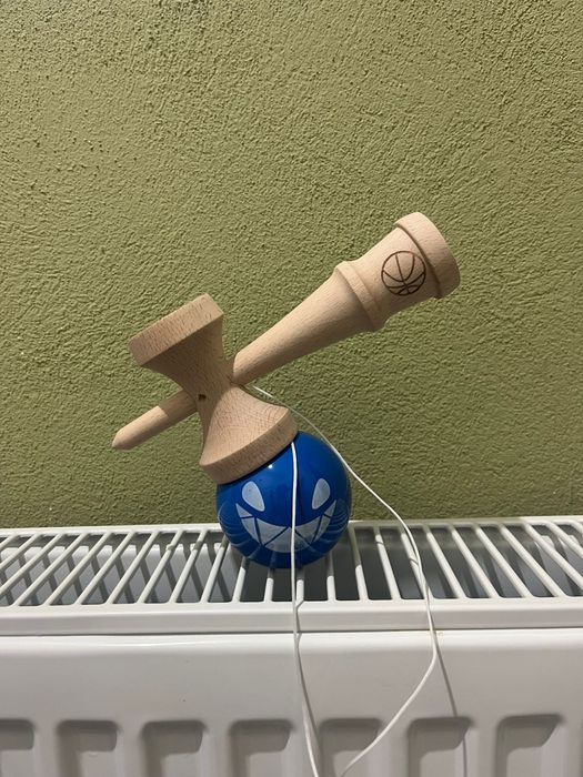 Kendama X albastră