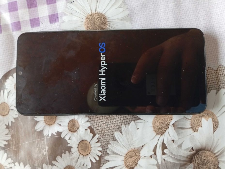 Продава се Redmi 12c