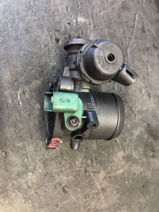 clapeta acceleratie 2.0 tdci g6da ford c-max dm2 ford focus 2 mondeo volvo s40