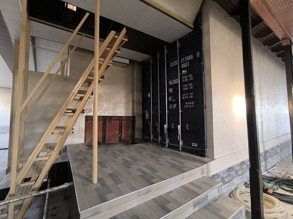 Продается участок с домом в городе Янгиюле.