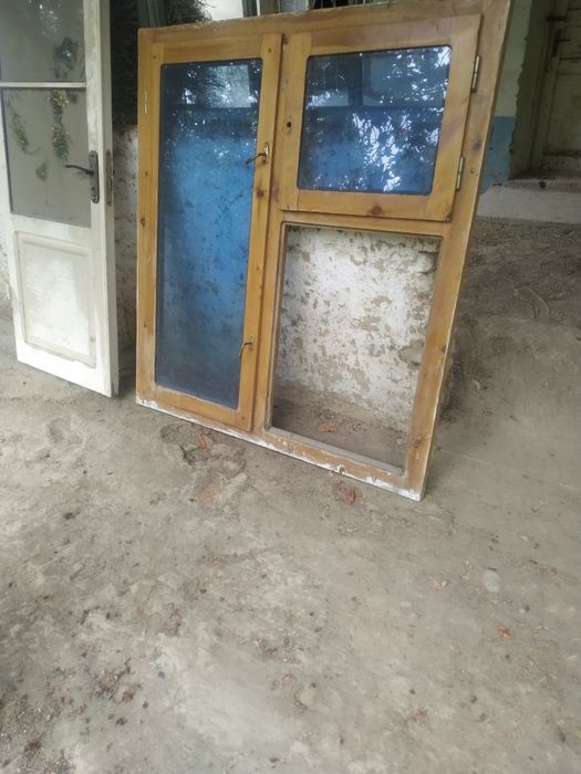 Derazalar eshik bor