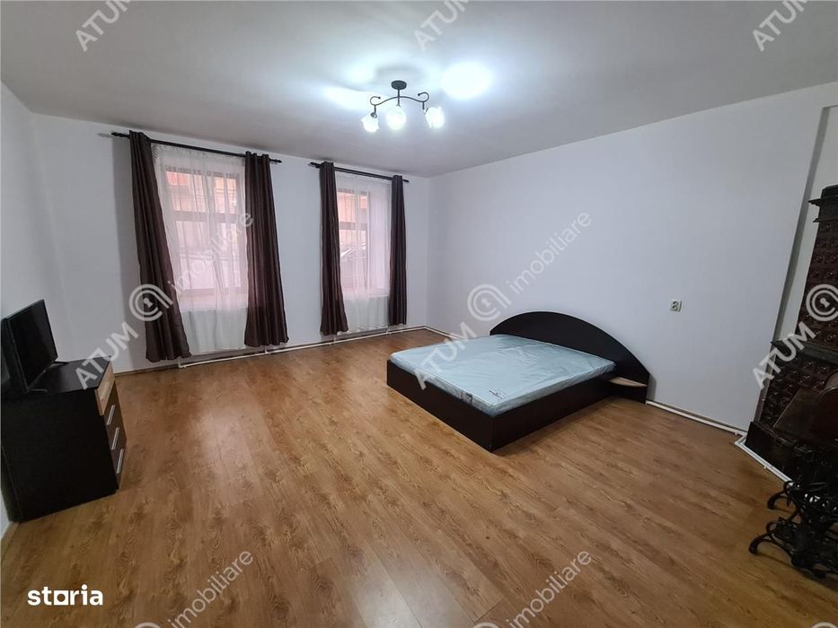 Apartament la casa cu 2 camere si pivnita in Centrul Istoric din Sibiu