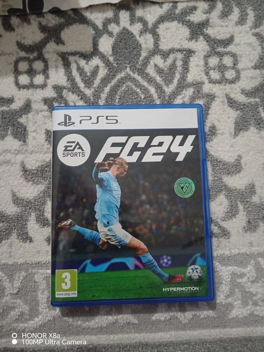 Срочно продам диск fc 24 на ps 5