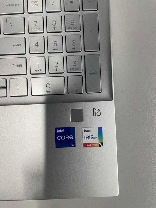 Ноутбук HP Pavilion 15 edi