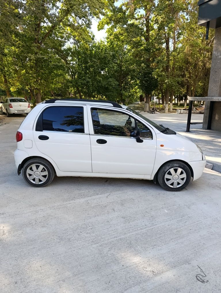 Автомашина матиз