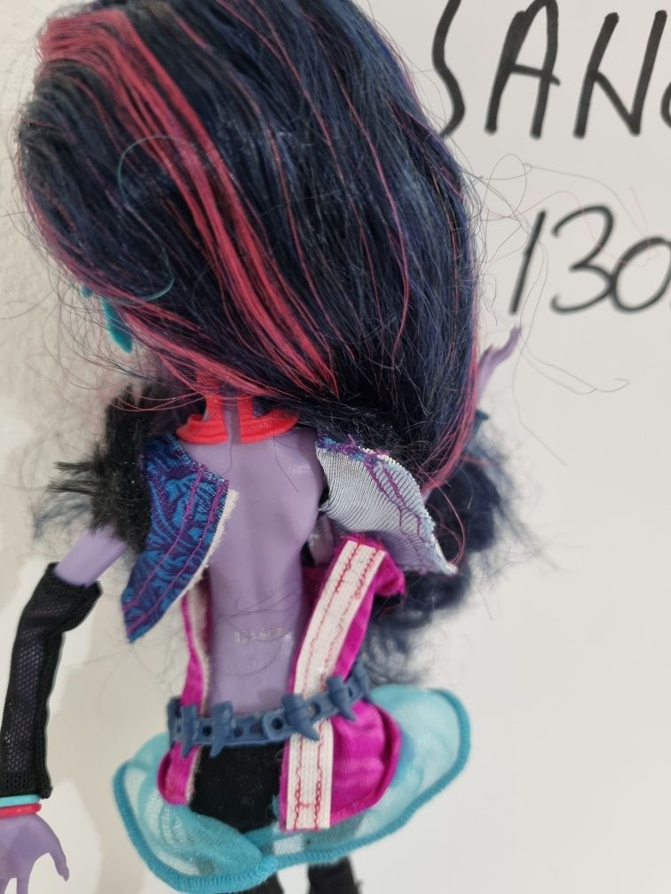 Jane 2013 ,130 lei monster high