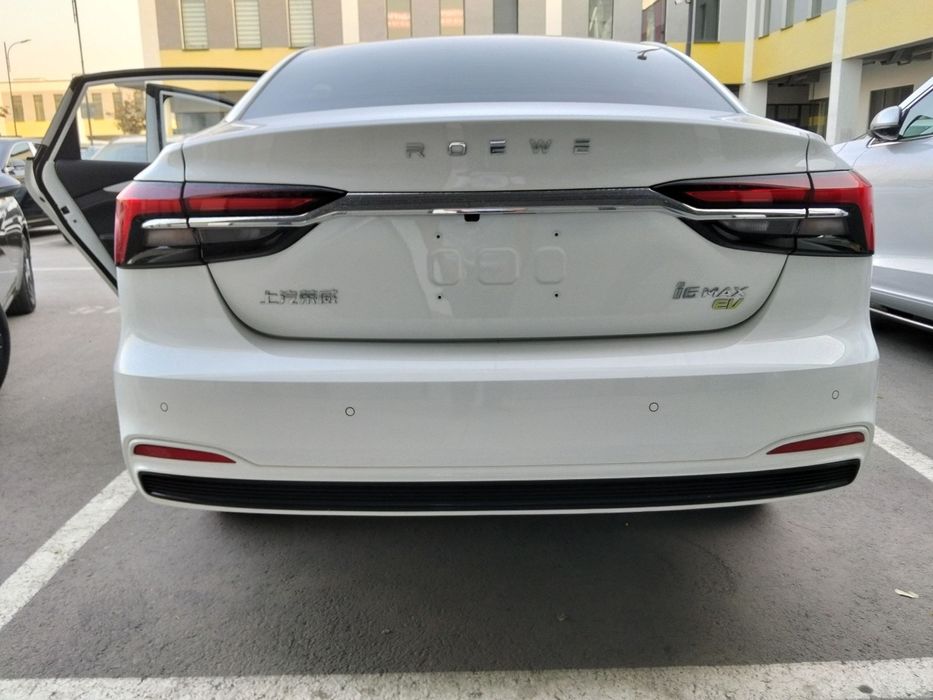 Roewe i6Max 505 км без пробег