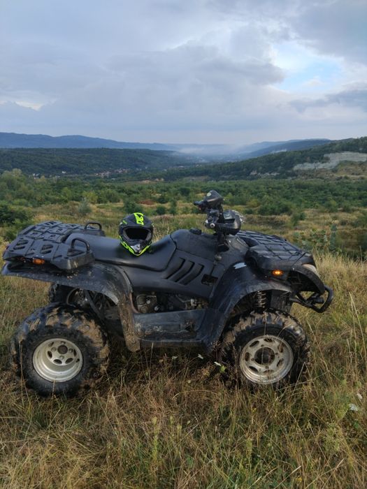 Vând atv linhai aniversary 300cc 4x4 modelul este 2009