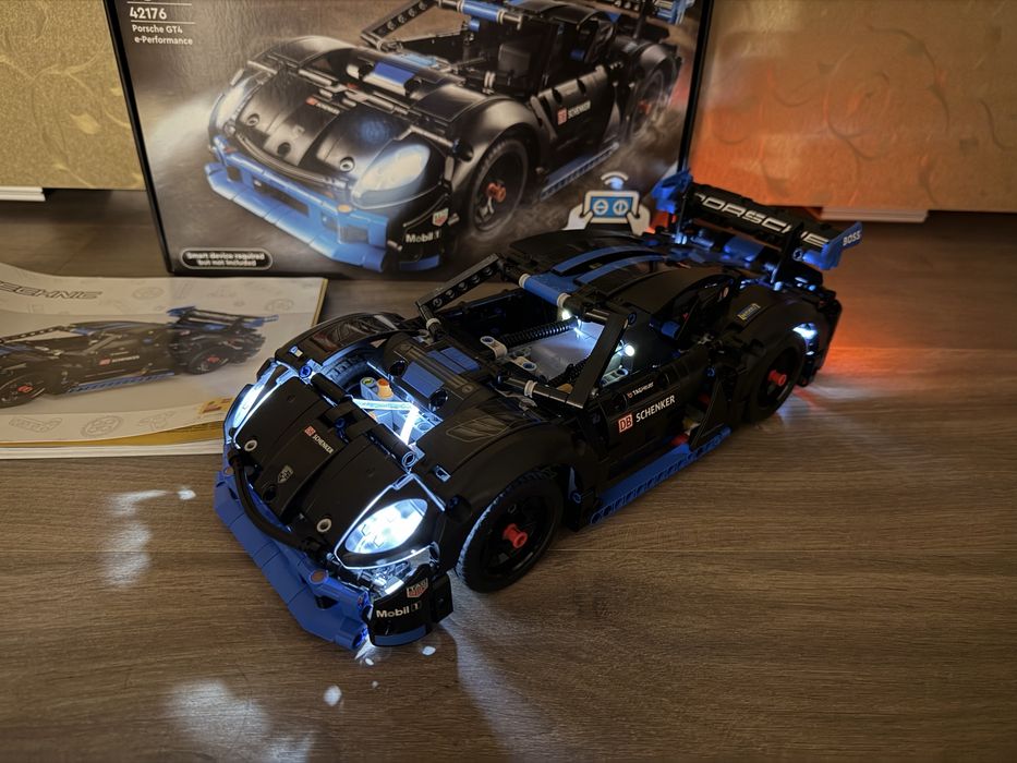 Lego 42176 Porsche GT4 Control