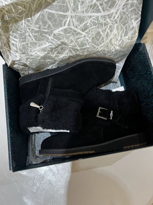 Чисто Нови Emu Australia